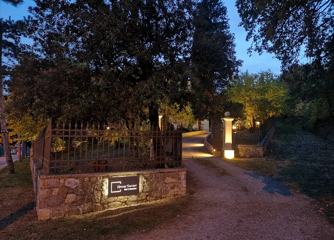 Esterni